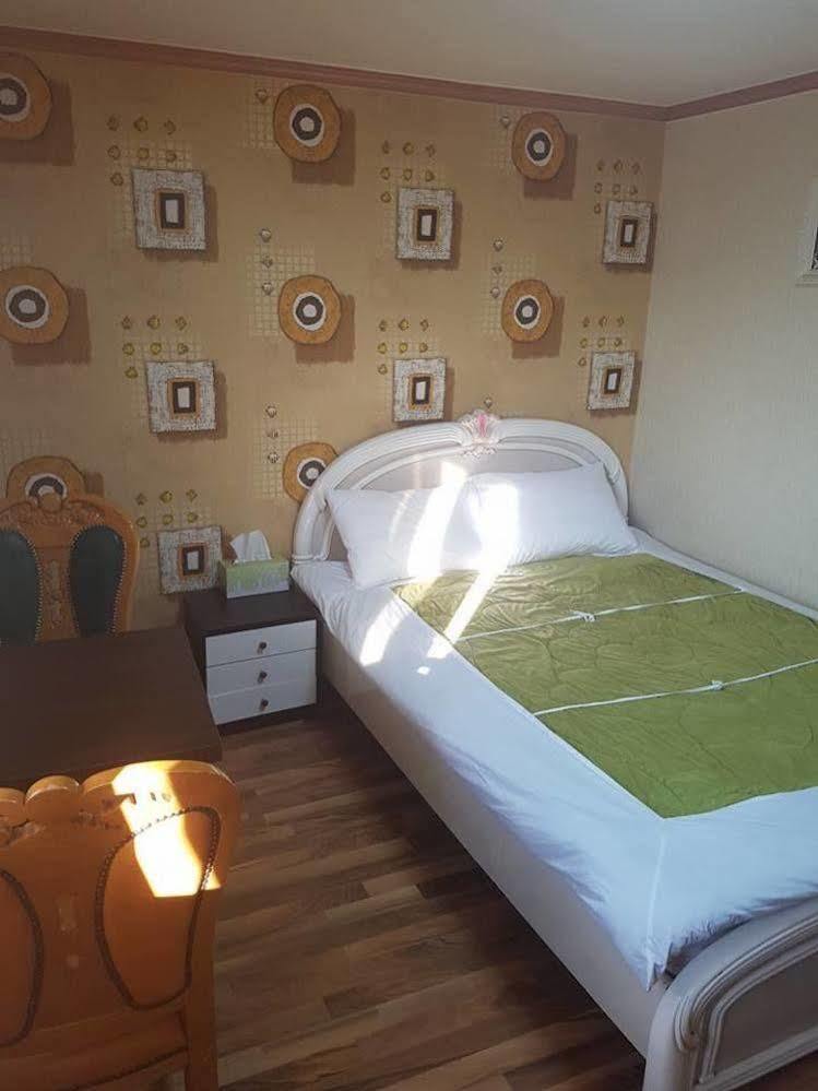 Green And Blue Hotel Pjongczang Zewnętrze zdjęcie
